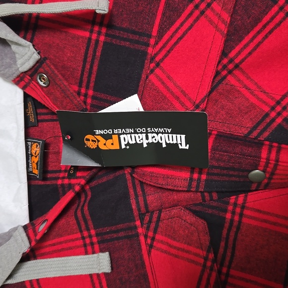 Timberland PRO Red and Black Plaid Button Down Fleece Shirt Size Large - Picture 4 of 4